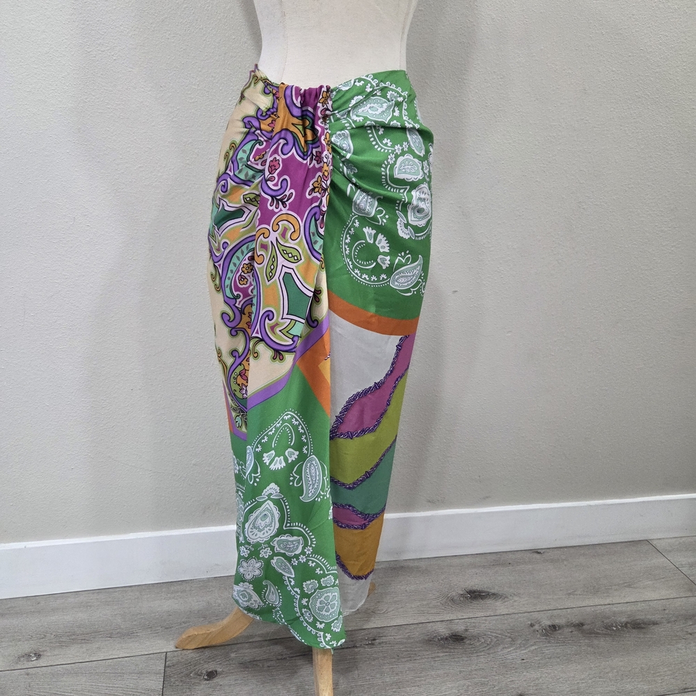 Zara Green and Orange Patterned Skirt